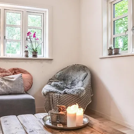 3 Bedroom Beautiful In Holiday home