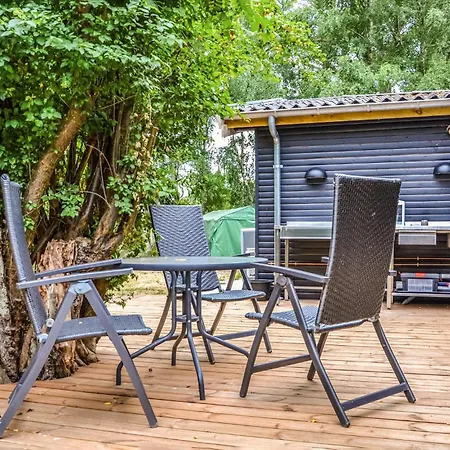 Holiday home 3 Bedroom Beautiful In Frederiksvaerk